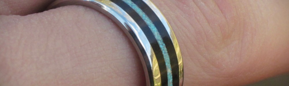 Our stunning range of stylish and contemporary wooden rings